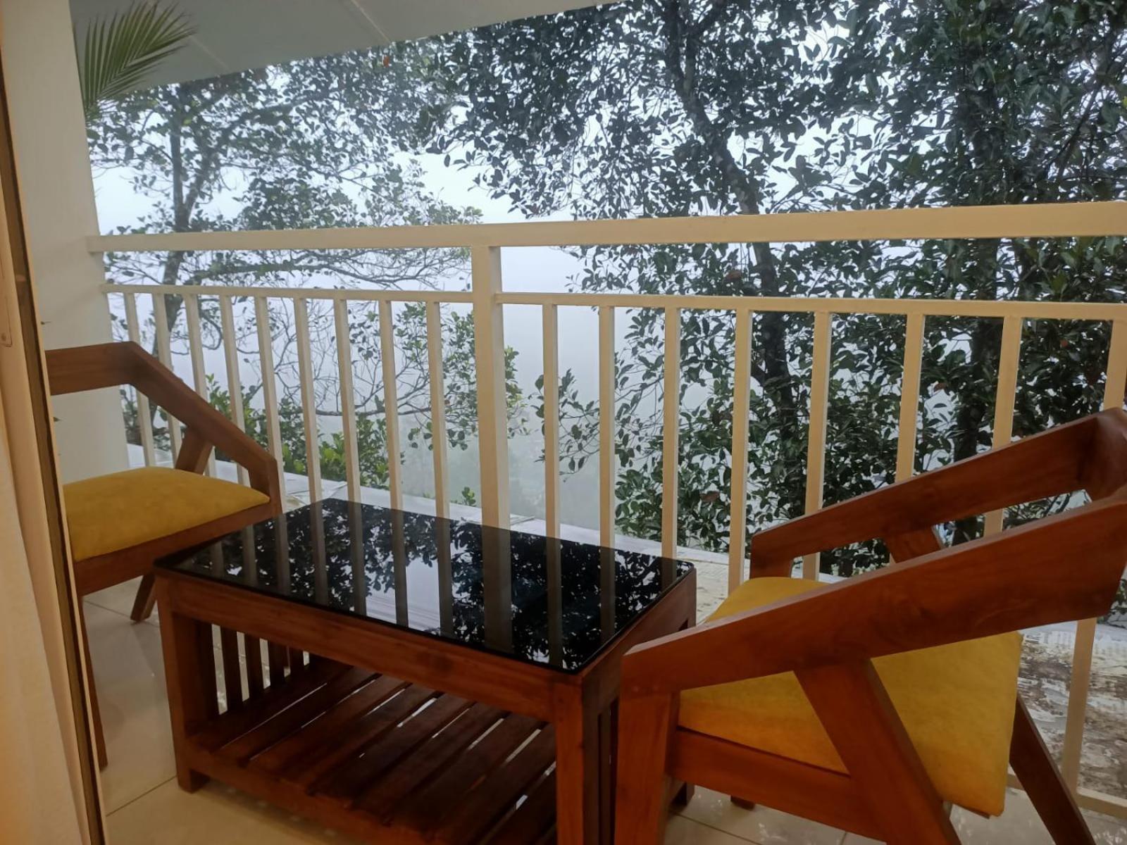 Aura Springs Resort Anachal 외부 사진